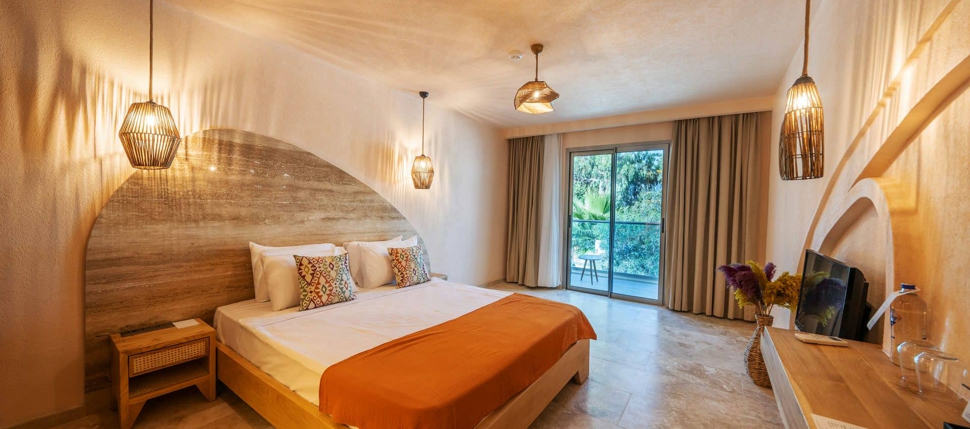 Deluxe Garden View Room