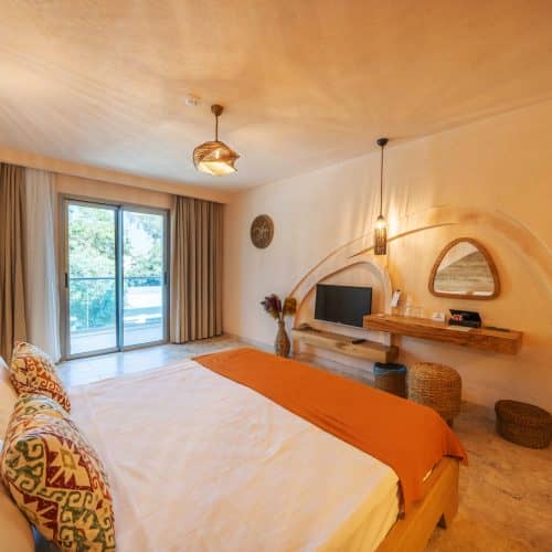 Deluxe Garden View Room