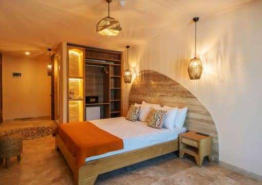 Deluxe Garden View Room