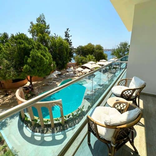 Deluxe Sea View Room